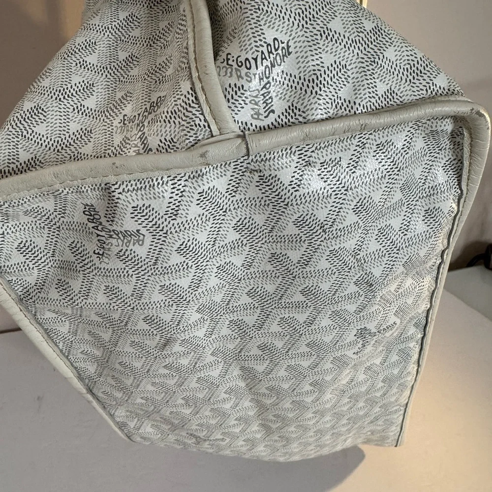 Goyard Anjou Reversible Tote Coated Canvas GM White Certified Authentic